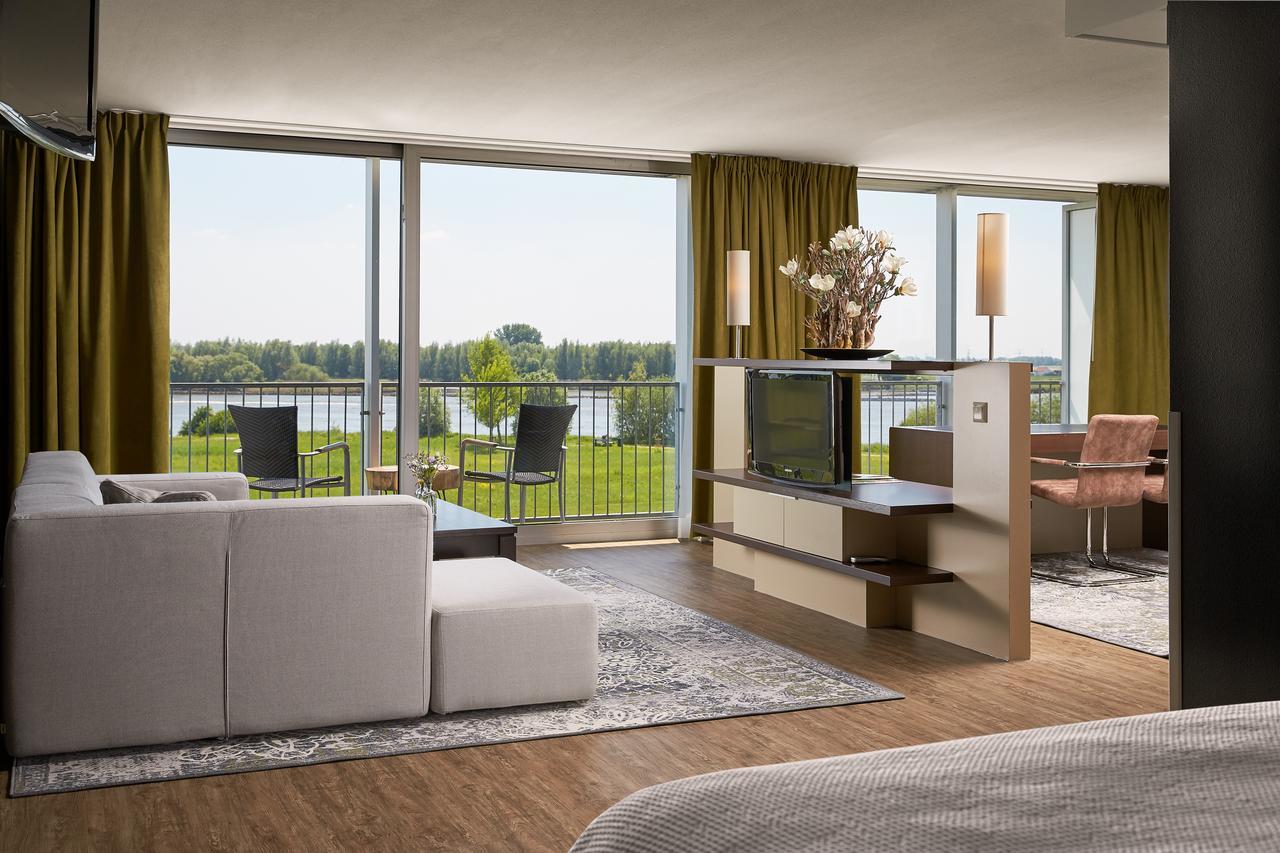 Van Der Valk Hotel Ara Zwijndrecht Exterior foto