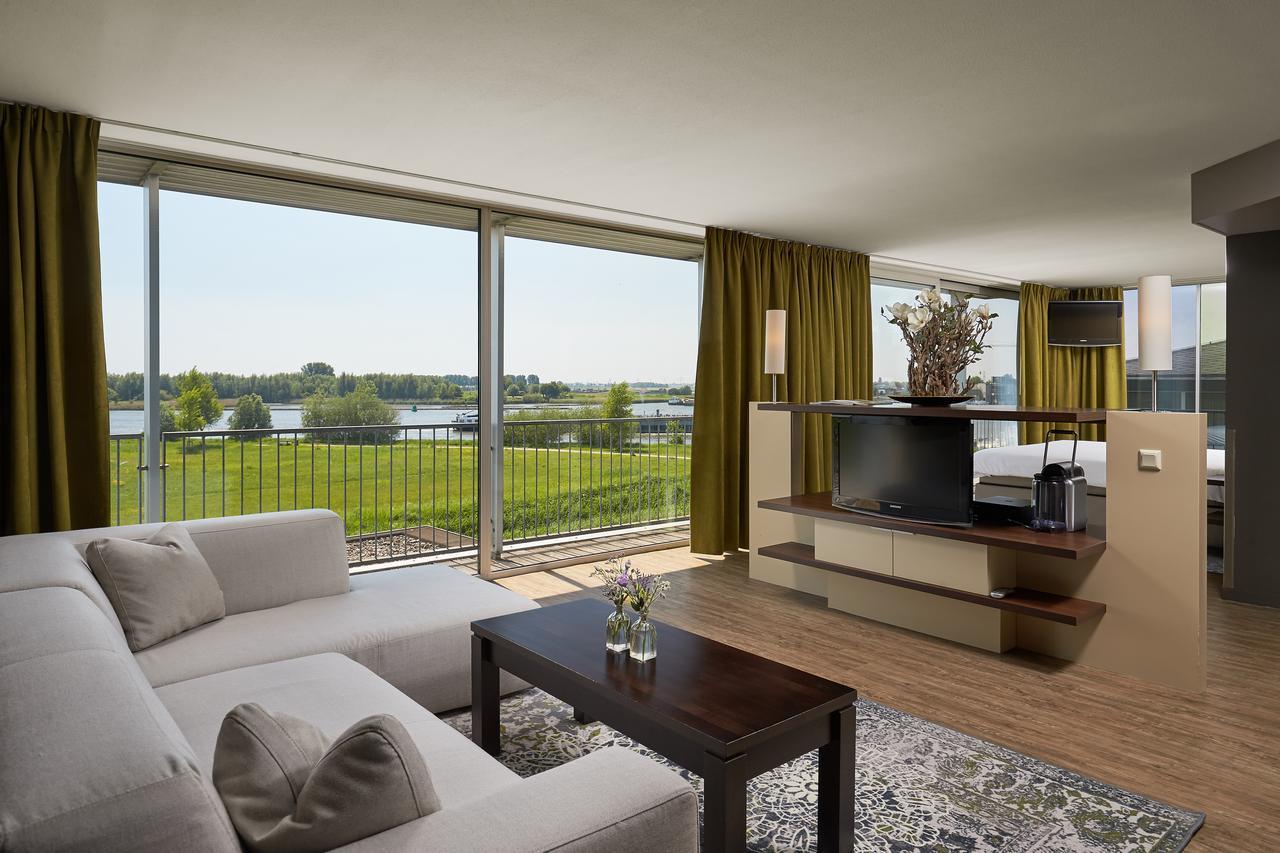 Van Der Valk Hotel Ara Zwijndrecht Exterior foto